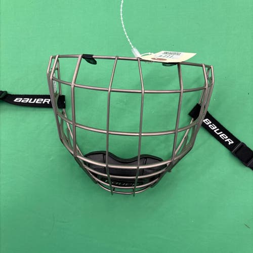 Small Bauer Profile III Cage