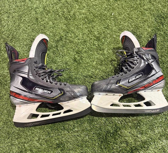 Bauer Vapor 2X Pro Hockey Skates Regular Width 9 (Used)
