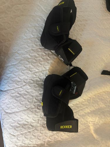 Junior Large Sher-Wood Rekker Elbow Pads (New)