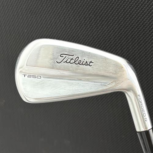 TITLEIST T250 2025 4 IRON