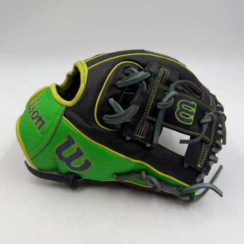 Wilson A2000 PF88 11.25 Infield Baseball Glove