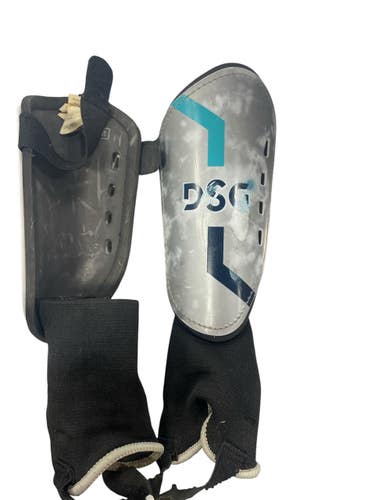 Used Dsg Soccer Shin Guards Youth Grey XL 11735-S000358583
