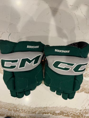 CCM HG95C Gloves 13" Pro Stock (Used) Berkshire School logo