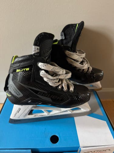 2024 Bauer Elite Hockey Goalie Skates Regular Width Size 4 (Used)