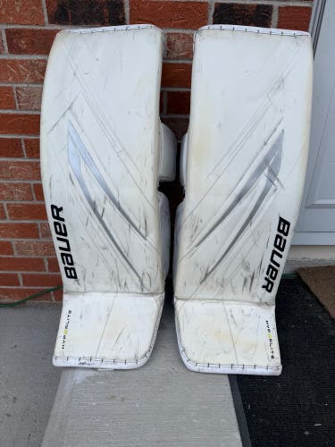 White Bauer Vapor Hyperlite 2 Goalie Leg Pads (Used) | Senior XL (36+)