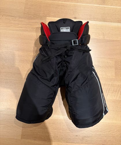 Pro Stock CCM HP45 Pants Black Senior Medium LA Kings