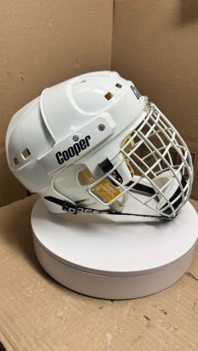 VINTAGE LARGE WHITE HASEK COOPER SK2000 HOCKEY GOALIE MASK / HELMET