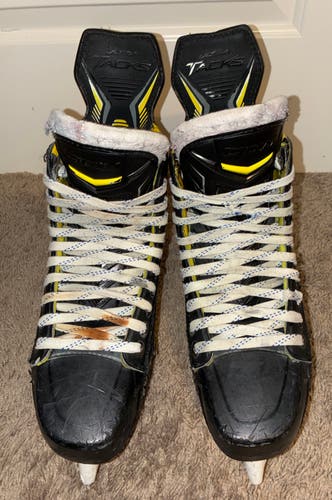 Black/Yellow 2016 CCM Ultra Tacks Hockey Skates Regular Width 7 (Used)