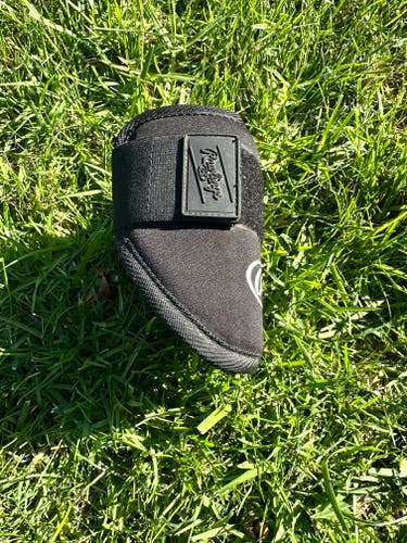 Black Junior Rawlings Elbow Protection (Used)