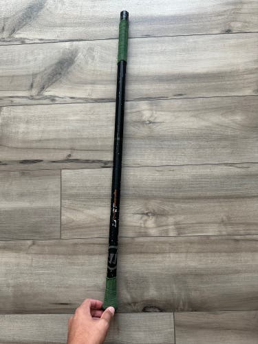 Adult Warrior Burn XP Carbon Shaft (Used)