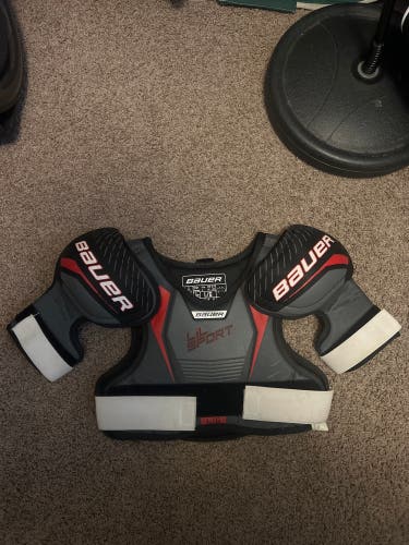 Large Junior Bauer Lil Sport Shoulder Pads (Used)