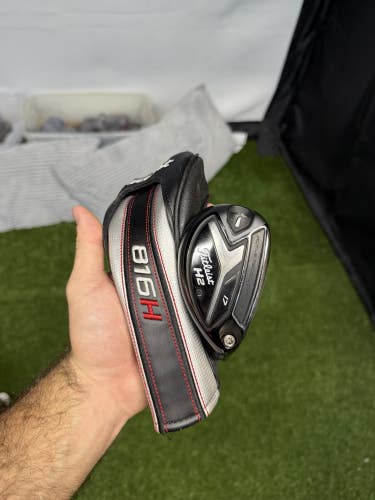 Titleist 818 H2 17* Hybrid Head Only RH W HC