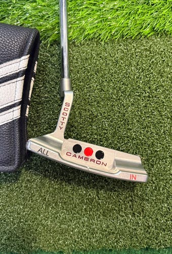Custom Scotty Cameron Studio Select Newport 2 RH (Used)
