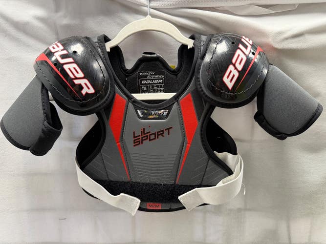 Used Bauer LIL SPORT Youth Shoulder Pads MD 11490-S000278475