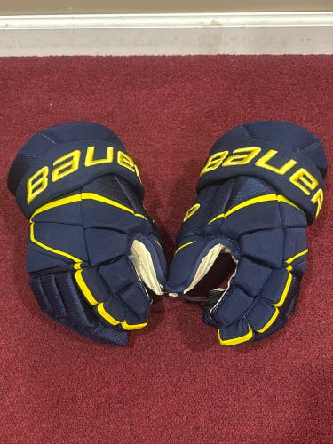 Bauer Vapor Hyperlite Gloves 14" Pro Stock Item#MC9
