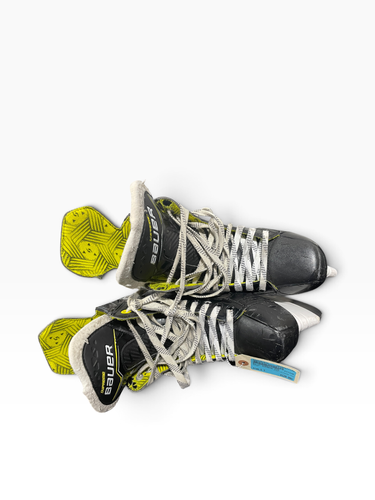 Used Bauer SUPREME M30 Senior Hockey Skate Senior 7 11735-S000363638