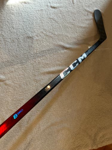 Intermediate CCM JetSpeed FT8 Pro Hockey Stick | LH 55 Flex