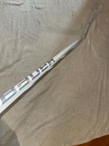 Intermediate Bauer Proto-R Hockey Stick | LH 55 Flex