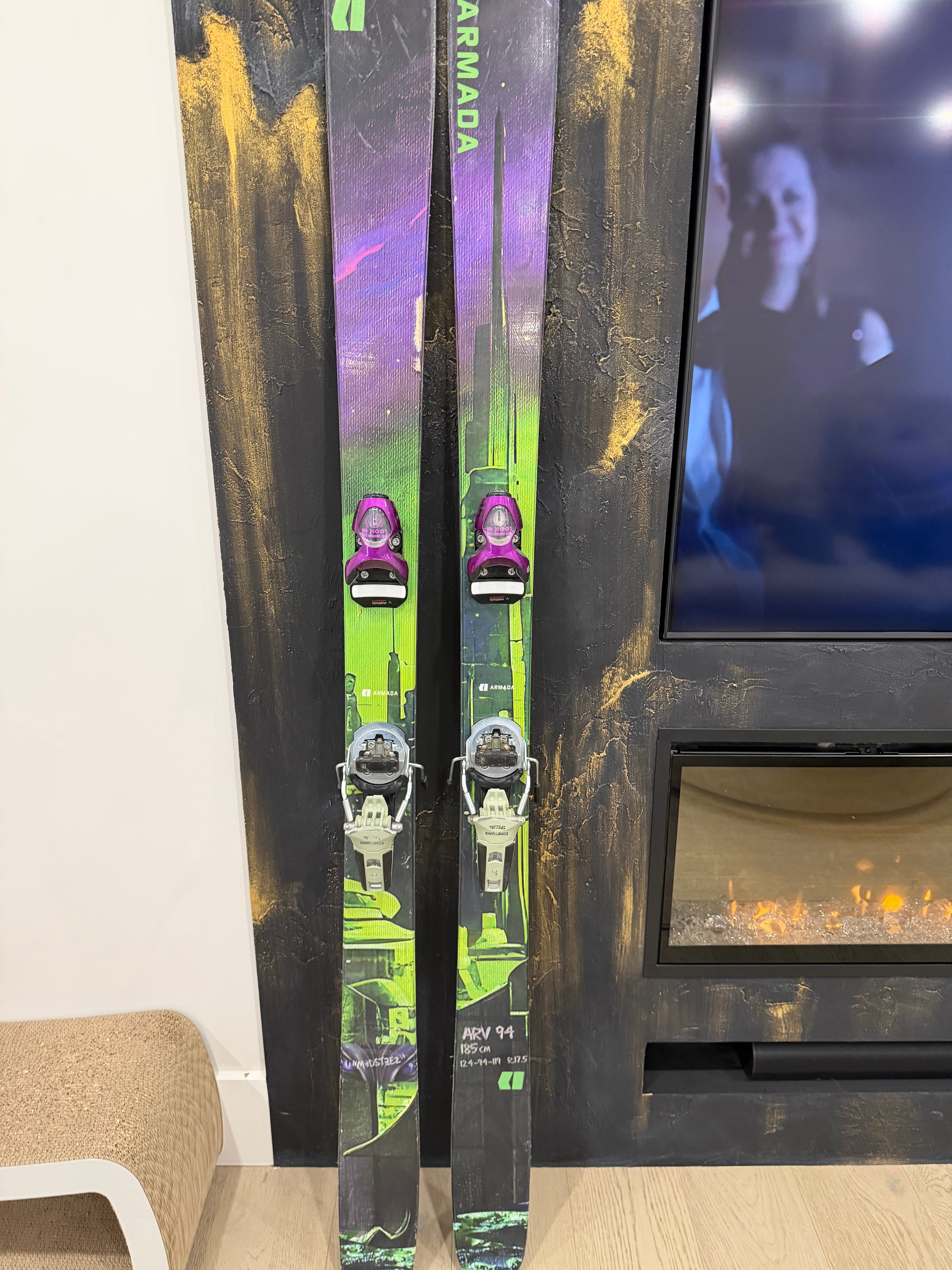 Unisex 2025 Armada Bdog 172 cm Park Skis With Bindings Max Din 13
