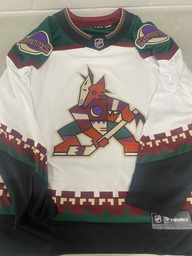 Phoenix Coyotes Men's Jersey (New)