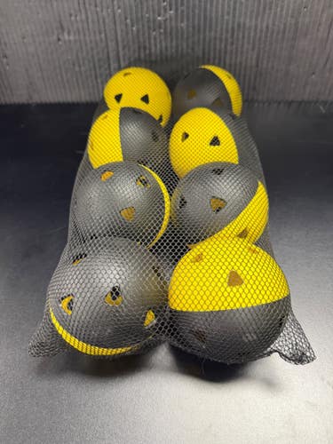 Used SKLZ IMPACT TRAINING SOFTBALLS BB/SB Training Aid 11849-S000045319