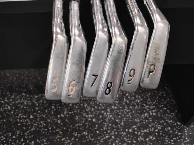 Used Titleist AP2 Mens Iron Set RH 4I-GW/AW 11849-S000045307