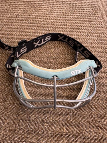 STX Focus-S Lacrosse / Field Hockey Goggles, light Blue