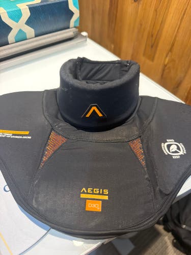 Aegis interceptor pro-g goalie neck guard