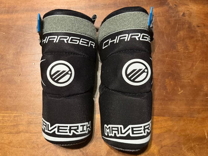 Large Youth Maverik Charger Arm Pads (Used)