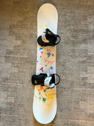 Avalanche Divane 145cm Snowboard | Small Burton Cartel Bindings (Used)