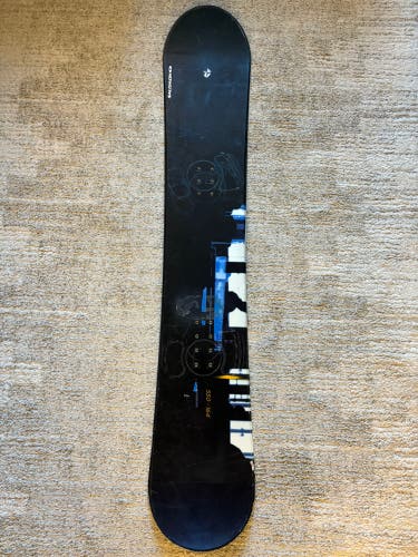 Salomon 550 164cm Snowboard | Without Bindings (Used)