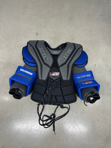 Used once Medium Vaughn V10 Pro Goalie Chest Protector (Used)