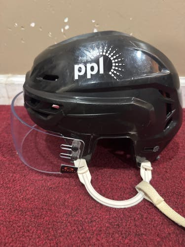 Medium CCM Tacks 710 Helmet Pro Stock Item#LHBH8