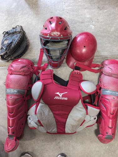 Red All Star System 7 Axis Catcher's Set (Used)