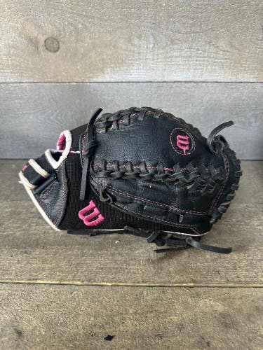 Wilson A440 FastPitch 11" A0440 FPFL11 Monsta Web Softball Glove RHT Pink Black