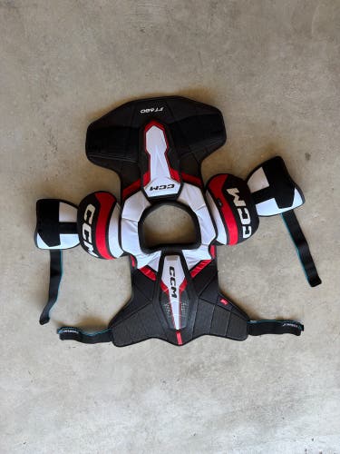 Men's Large Senior CCM JetSpeed FT680 Shoulder Pads