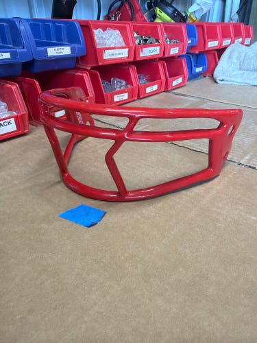 New Riddell Axiom 2B-HP-S Face Mask - Scarlet