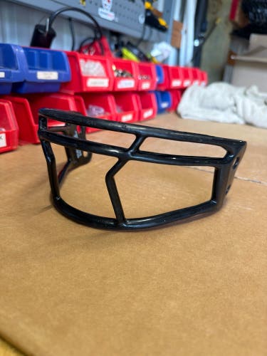 Used Riddell Axiom 2B-HP-S Face Mask - Black