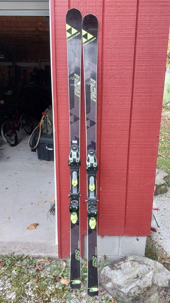 Racing 188 cm Fischer RC4 WC GS Skis With Bindings Max Din 18