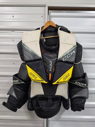 Large CCM Axis 2 Goalie Chest Protector Pro Stock (Used)