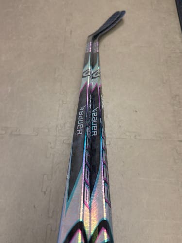 Intermediate Bauer Proto2 Right Hand Hockey Stick P92 65 Flex (New) - 2 pack bundle