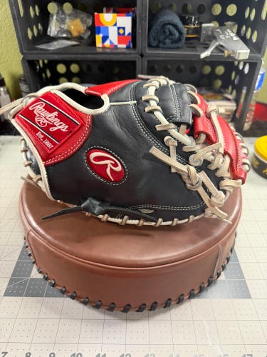 Rawlings RH Catcher's Baseball Glove 32" (Used)