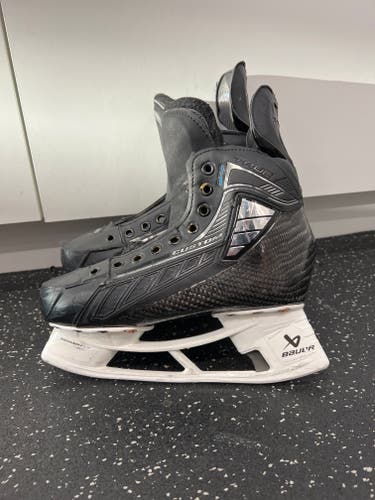 True SVH Pro Hockey Skates 6 (Used)