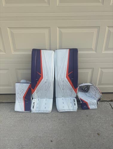 33" Vaughn SLR4 Pro Carbon Regular Goalie Full Set Pro Stock (Used)