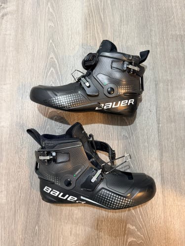 Bauer Konekt Hockey Goalie Skates - Size 9 with Black Boot and No Holders