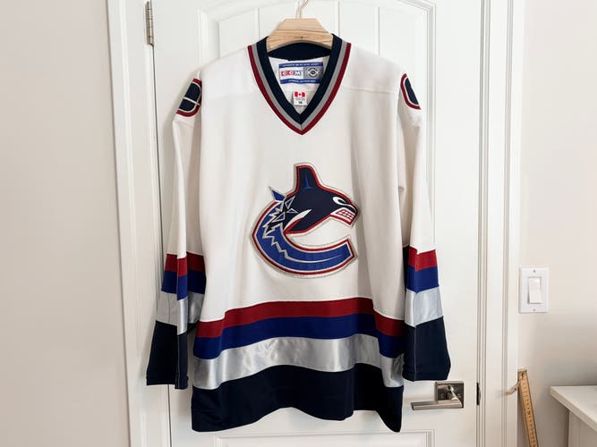 Authentic CCM Vancouver Canucks West Coast Express On Ice Game Jersey Size 56