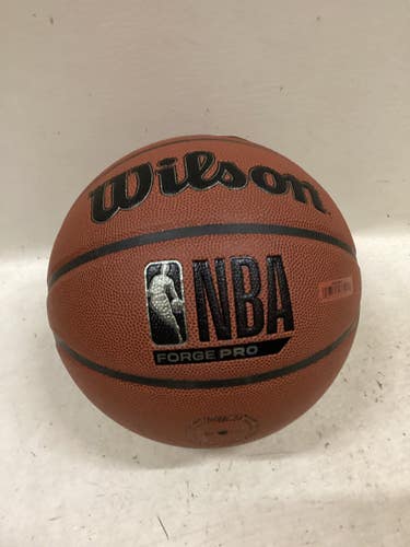 Used Wilson Basketball Adult Indoor 11725-S000509961