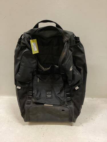 Used Easton VOYAGER WHEELED BAG BB/SB Player Wheeled Bag Black 11725-S000510156