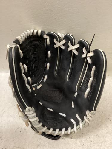 Used Rawlings RSO115BW BB/SB Glove RH Throw Black And White 11 1/2" 11725-S000510273