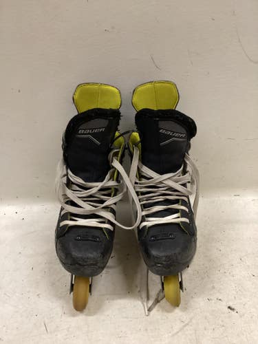 Used Bauer RS Roller Hockey Skates Black Junior 03.5 11725-S000510327